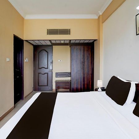 Super Townhouse Koyambedu Hotel Chennai Ngoại thất bức ảnh