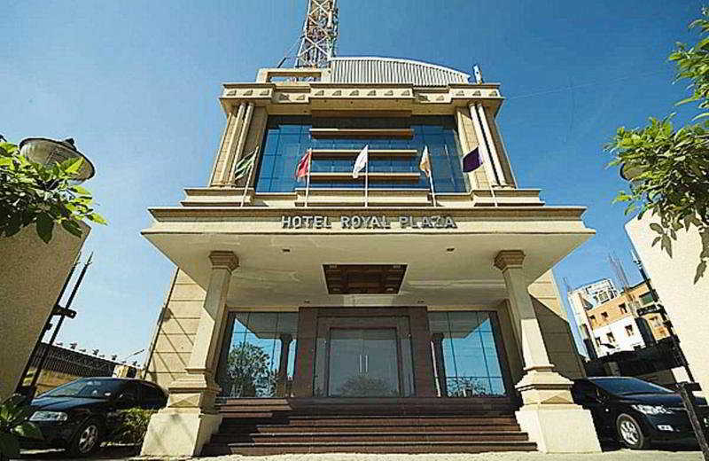 Super Townhouse Koyambedu Hotel Chennai Ngoại thất bức ảnh
